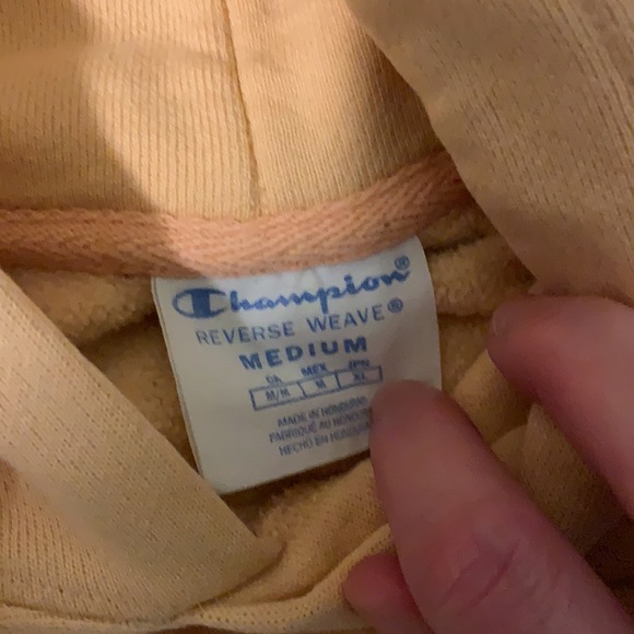 Hoodie size medium - Picture 5 of 5